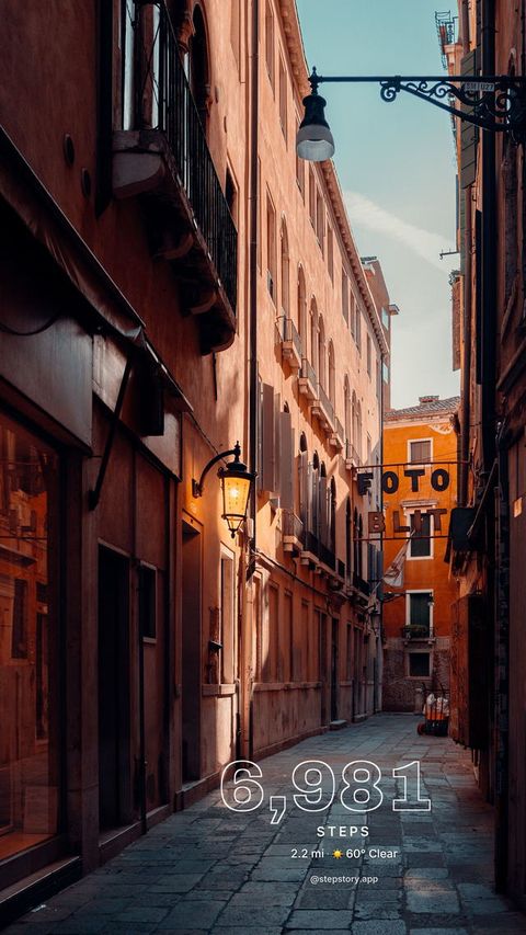 Stepstory story card: 6,981 steps on a narrow street in Venice